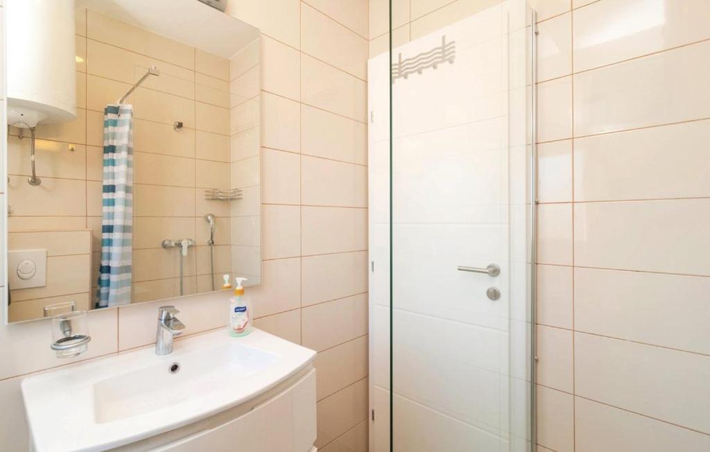 Villa Zdenka Milna  Exteriér fotografie