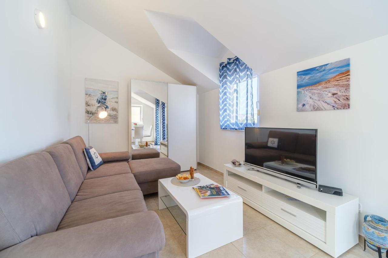 Villa Zdenka Milna  Exteriér fotografie